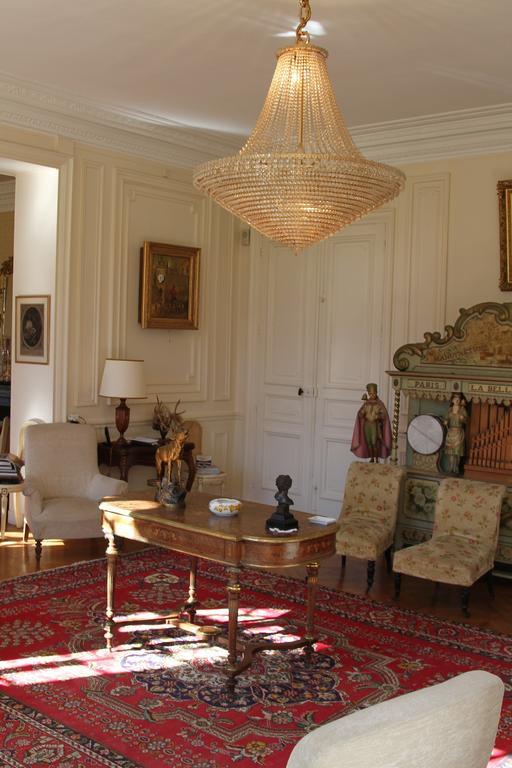 Chateau Du Breuil Bed and Breakfast Gevrolles Zewnętrze zdjęcie